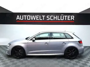 Audi RS3 Sportback 2.5 TFSI quattro Navi*KAM*Schale* Bild 2