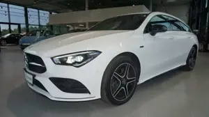Mercedes-Benz CLA 250 AUTOMATIK+LEDER+NAVI+LED+DIGITALER TACHO