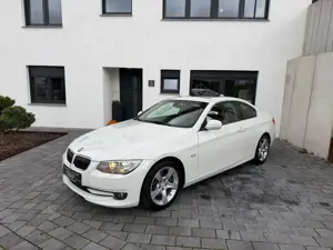 BMW 325 3 Coupe 325d Automatik/Navi/Leder