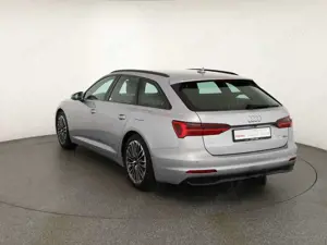 Audi A6 Avant 50 TFSIe quattro S line LED Navi ACC AHK Bild 3