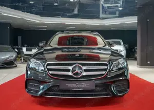 Mercedes-Benz E 400 4Matic 1.Hand MWST AMG AHK LED Luft Keyles