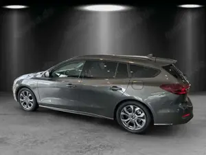 Ford Focus 1.0 ST-Line X Aut./LED/ACC/KAMERA/AHK/NAVI Bild 2
