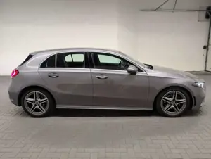 Mercedes-Benz A 180 d AMG-Line LED/Navi/SHZ/PDC/Tempom./18-LM Bild 5