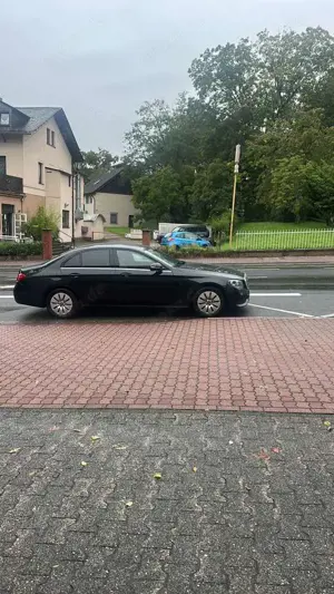 Mercedes-Benz E 200 d 9G-TRONIC- Top Zustand-