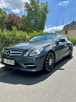 Mercedes-Benz E 200 Cabrio, AMG Paket, Motor neu