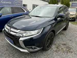 Mitsubishi Outlander 2.2 DI-D*4WD*7 Sitzer*LED*Navi*AHK*GSD