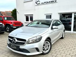 Mercedes-Benz A 180 *STYLE*AHK*KAMERA*NAVI*PDC*TEMP*SHZ*KLIMA*
