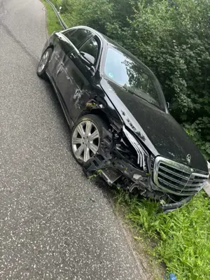 Mercedes-Benz S 560 L 9G-TRONIC Vollausstatung keine Airbag ausgelöst