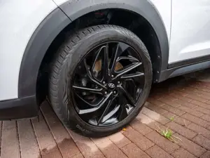 Hyundai TUCSON 1.6 N Line Allwetter Bild 5