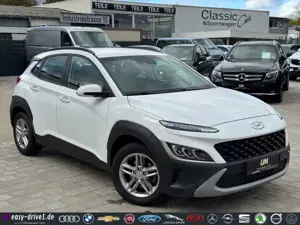 Hyundai KONA Pure 2WD/NAVI/RFK/KRELL/SHZ/KLIMAAUT/SPUR