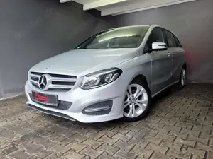 Mercedes-Benz B 180 Urban, , AUTOMATIK, TEILLEDER, NAVI, LED SCHEINWER
