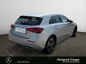 Mercedes-Benz A 200 A 200 +Navi+Distro+360°+Kelyess+WinterP.+Memory+ Bild 5