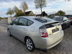 Toyota Prius Sol Bild 3