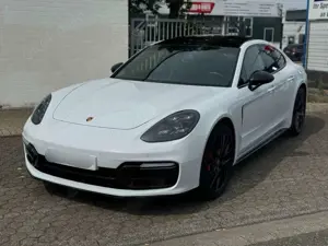 Porsche Panamera Turbo/Pano/SHZ/LED/Kamera/Navi/SKL