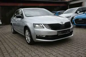 Skoda Octavia 2.0 TDI DSG 4x4 Style/Virtual/Matrix-LED Bild 5