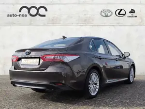 Toyota Camry Hybrid Executive Navi LED Mehrzonenklima DAB e-Sit Bild 2