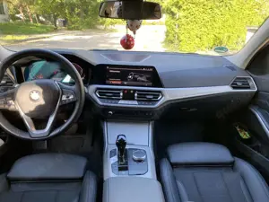 BMW 318 318i Touring Auto - LiveCockpit Professional Bild 3