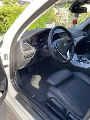 BMW 318 318i Touring Auto - LiveCockpit Professional Bild 4