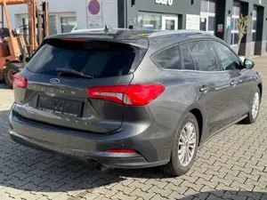 Ford Focus Turnier Titanium*LED*PDC*TOP Bild 5