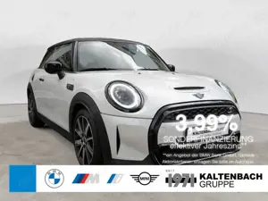MINI Cooper S Classic Trim FACEL. LED NAVI SHZ PDC