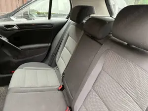 Volkswagen Golf Golf 1.4 TSI Comfortline Bild 3