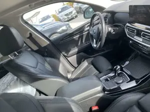 BMW X3 xDrive 20 d Facelift-Mod.**AHK-LEDER-NAVI** Bild 4