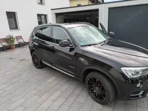 BMW X3 xDrive20d Aut. xLine AHK Klima Teilleder Navi