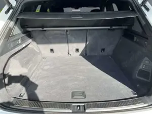 Volkswagen Touareg R-Line 4Motion 3.0 V6 TDI EU6d R-Line+Leder Bild 5