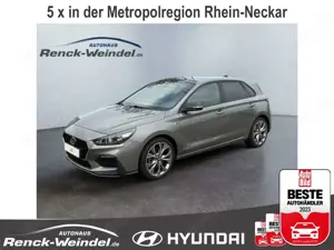 Hyundai i30 N-Line 1.4 T-GDI Komf El. Panodach Navi Apple CarP