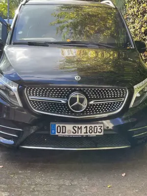 Mercedes-Benz V 250 (BlueTEC) d lang 7G-TRONIC Avantgarde Edition