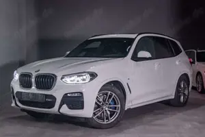 BMW X3 xDrive 30 d M Sport HUD/Pano/AHK/HiFi