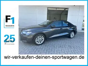 Audi A3 35 TFSI S-Tronic Businesspaket ACC Leder usw 1. Hd