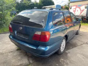 Nissan Primera Bild 3