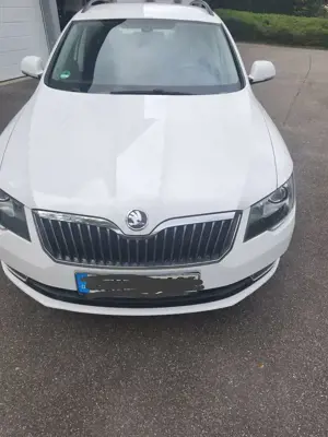 Skoda Superb Superb Combi 1.8 TSI Active