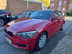 BMW 120 d-5-türig-Navi-2xPDC-SHZ-Tempomat
