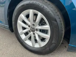 Volkswagen Passat Variant Business 2.0TDI DSG/AHK/KAM/ACC Bild 4