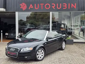 Audi A4 Cabriolet 1.8 T LEDER/PDC/SCHECKHEFT GEPFLEGT