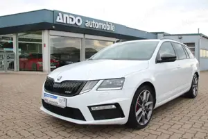 Skoda Octavia 2.0 Combi RS 245 LED/Alcantara/Navi/PDC