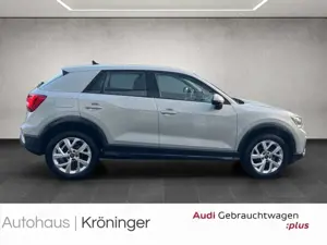 Audi Q2 35 TFSI S Tronic advanced AHK Matrix Navi Bild 4