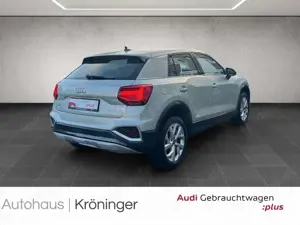 Audi Q2 35 TFSI S Tronic advanced AHK Matrix Navi Bild 2