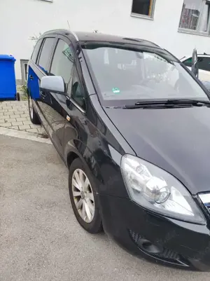 Opel Zafira Zafira 1.7 CDTI ecoFLEX Family Bild 2