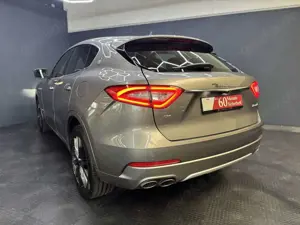 Maserati Levante Gran Lusso 3J.Garantie*Softclose*Pano* Bild 5