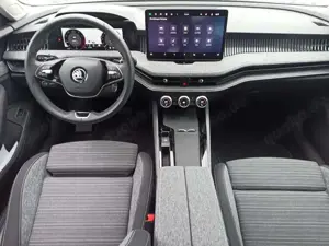 Skoda Superb Selection 1.5 eTSI DSG MatrixLED Navi Kamera ACC Kessy Travel Assist