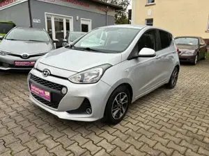 Hyundai i10 Trend / Lenk-Sitzheizung / Navi / DAB / Tempomat
