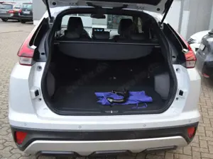 Mitsubishi Eclipse Cross Plus Hybrid 4WD Bild 5