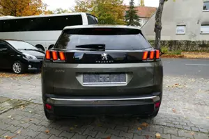 Peugeot 3008 Active aus 1. Hand Bild 5