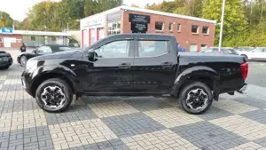 Nissan Navara NP300 Acenta Double Cab 4x4 Bild 2