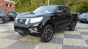 Nissan Navara NP300 Acenta Double Cab 4x4