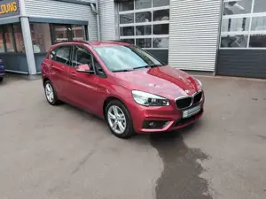 BMW 225 Baureihe 2 Active Tourer 225 i Advantage Bild 2