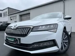 Skoda Superb Combi 1.4 TSI e-Hybrid Ambition 150€ m. 20% Anza